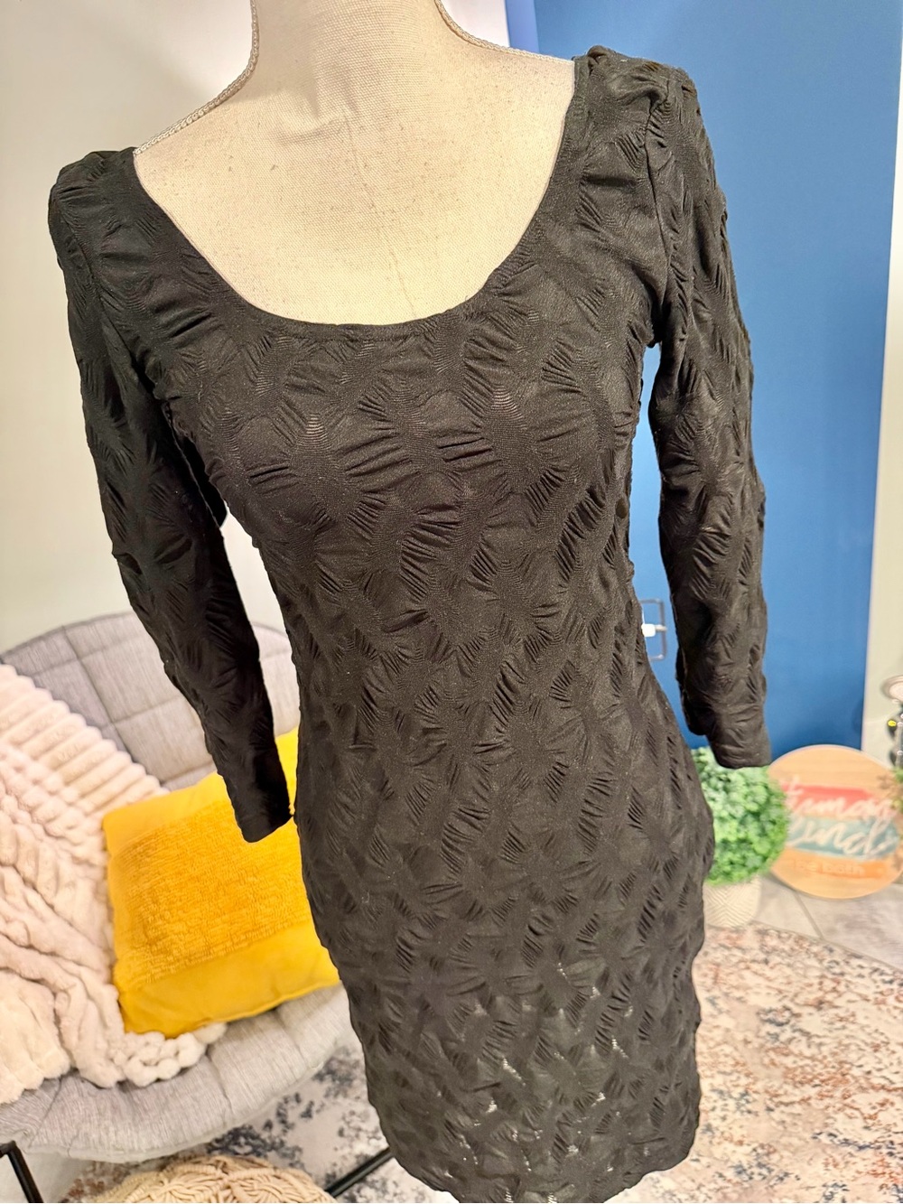 H&M Black Textured Long Sleeve Bodycon Dress S